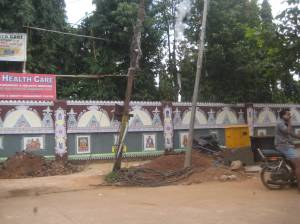 Decorations on the walls in traditional modes